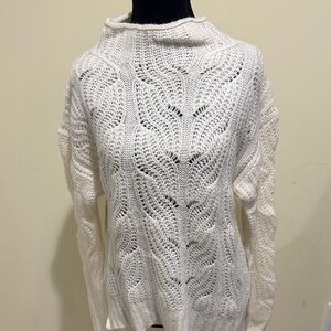 J. Crew Elegant White Cable Knit Sweater - Size: M (Medium) - Worn Once